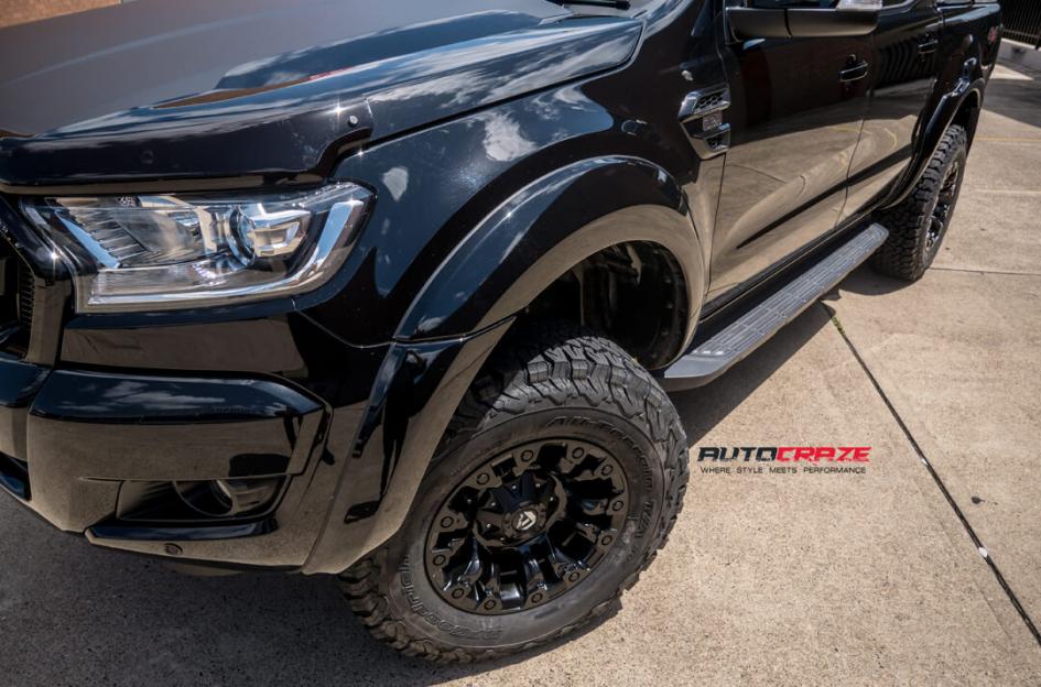 FORD-RANGER-VAPOR-MATTE-BLACK